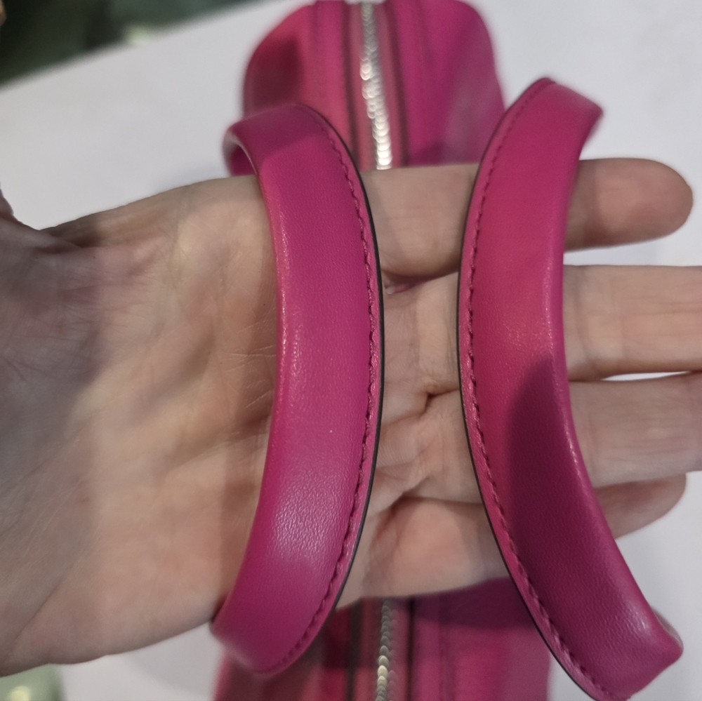 Michael Kors Fuchsia Satchel - Picture 5 of 7